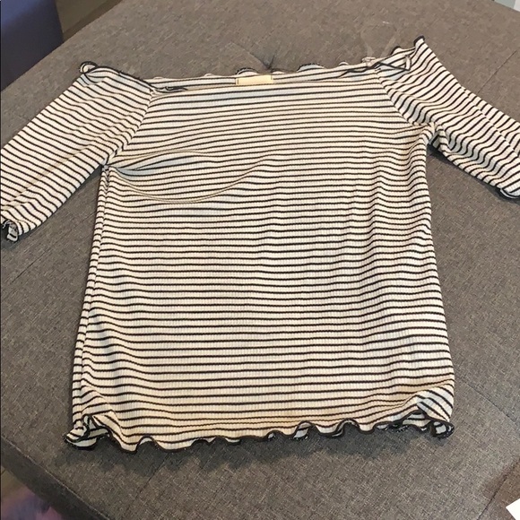 Off the shoulder black and white striped crop top - Picture 8 of 8